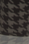 High Waisted Hound Tooth Printed Knit Legging With Elastic Waistband