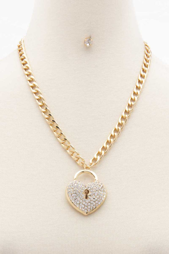 Rhinestone Heart Lock Curb Link Necklace