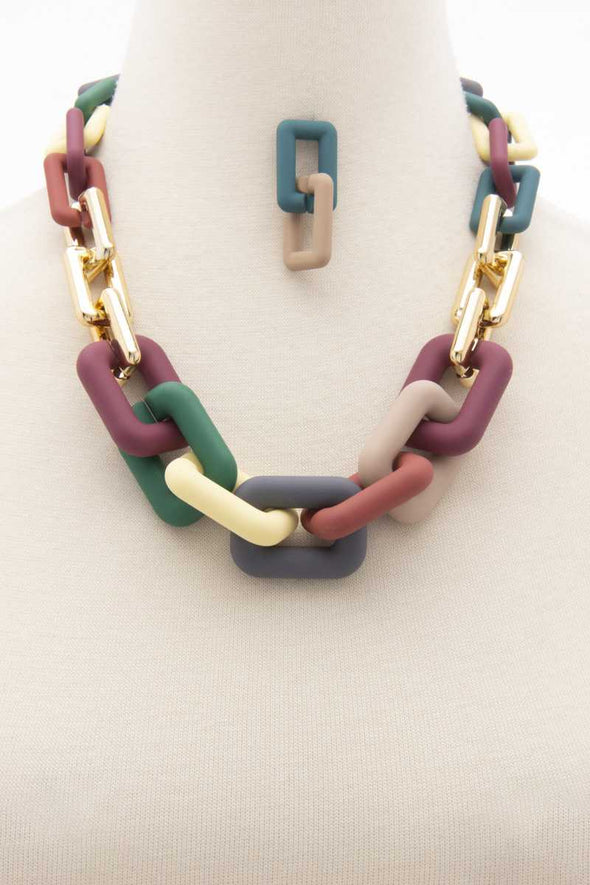 Smooth Texture Square Link Necklace