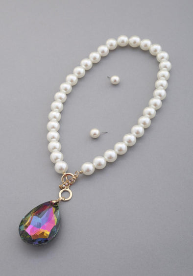 Crystal Teardrop Pendant Beaded Necklace